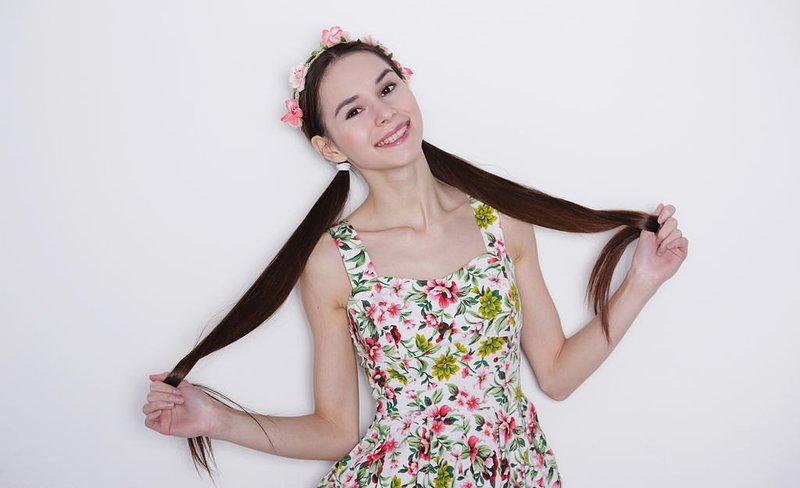 Стефания, 21